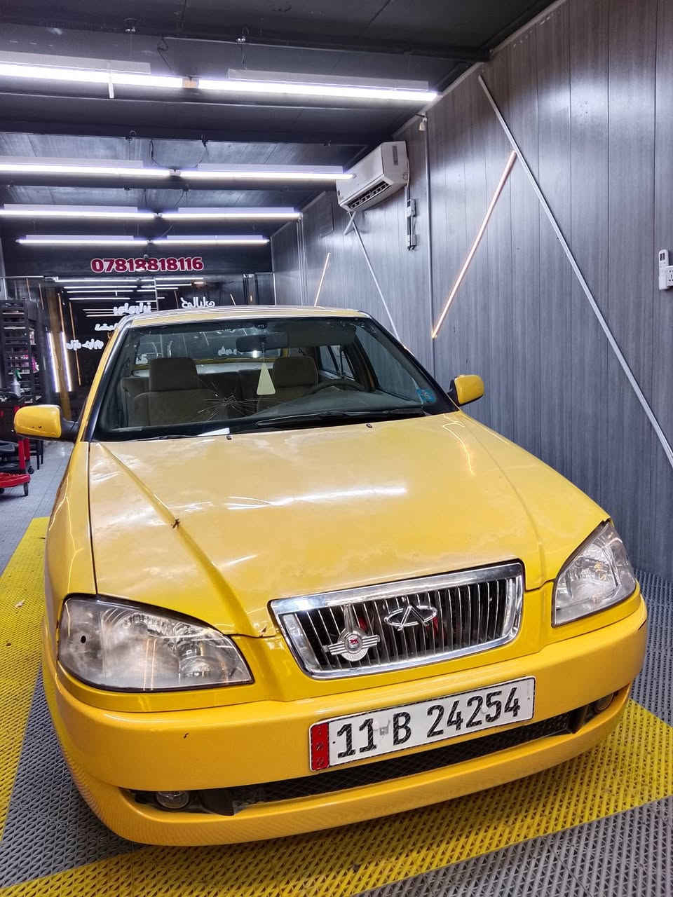 سلام عليكم شيري كوين 2011 سياره جاهزه كير مكينه صدر امامي خلفي تخم تاير تبريد تتدفه كهربائيات كلها شغاله لاصبغ ولا ضربه مصفره هيه وغرامات تحويل شرط ثاني يوم غرفتها جديده شاشه سماعات جاهزه من كل النواحي مال خبزه سعر 29  مكاني بغداد حي الجهاد ***********
