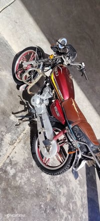 موديل 22 • محرك ما مفتوح • اوراق موجودة