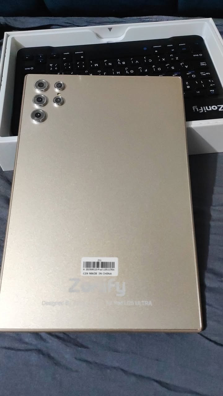 هذا عاشر تابلت يطلعلي بضاعة الامزون بقه بس هذا جهاز  (تابلت) من نوع Zonify Air Pad U25 Ultra..
ذاكرة وصول عشوائي (RAM) سعة 16 جيجابايت.

سعة تخزين داخلية (ROM) تبلغ 1 تيرابايت.

يأتي بملحقات مثل غطاء وقلم لمس وكابل شحن وسماعة بلوتوث ولوحة مفاتيح (كيبورد).

مناسب للدراسة والعمل والألعاب.

يتميز ببطارية قوية.........السعر100ألف على عرض جهاز مال امزون جديد مامستخدم بالباكيت توصيل مجاني


**إذا كنت صاحب هذا الإعلان وتريد حذفه لأي سبب، رجاءا أرسل رسالة إلى الدعم الفني**