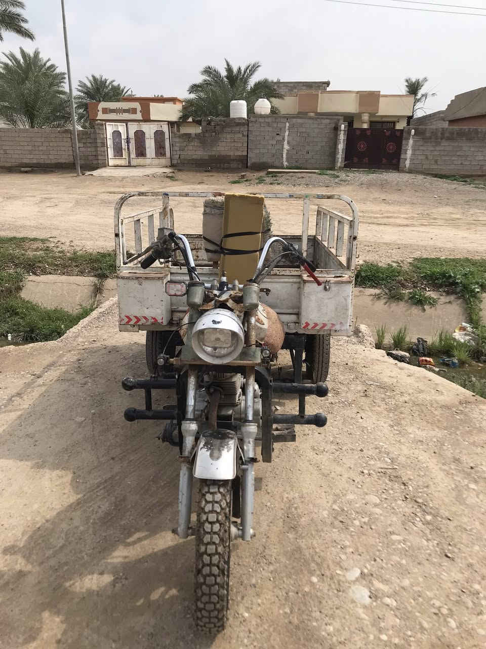 ستوته امتيار ستوته نضيفه مال شاغول للبيع السعر ٦٥٠ وبيها مجال للطيبين الاتصال ‭٠٧٧٣ ١٧٩ ١٩٦٢‬ للعلم بدون اوراق
