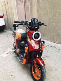 للبيع دراجه شحن خمس بطاريات ملف ٢٠٠٠واط دبل اشاره لايت زنون عالي ناصب ...
