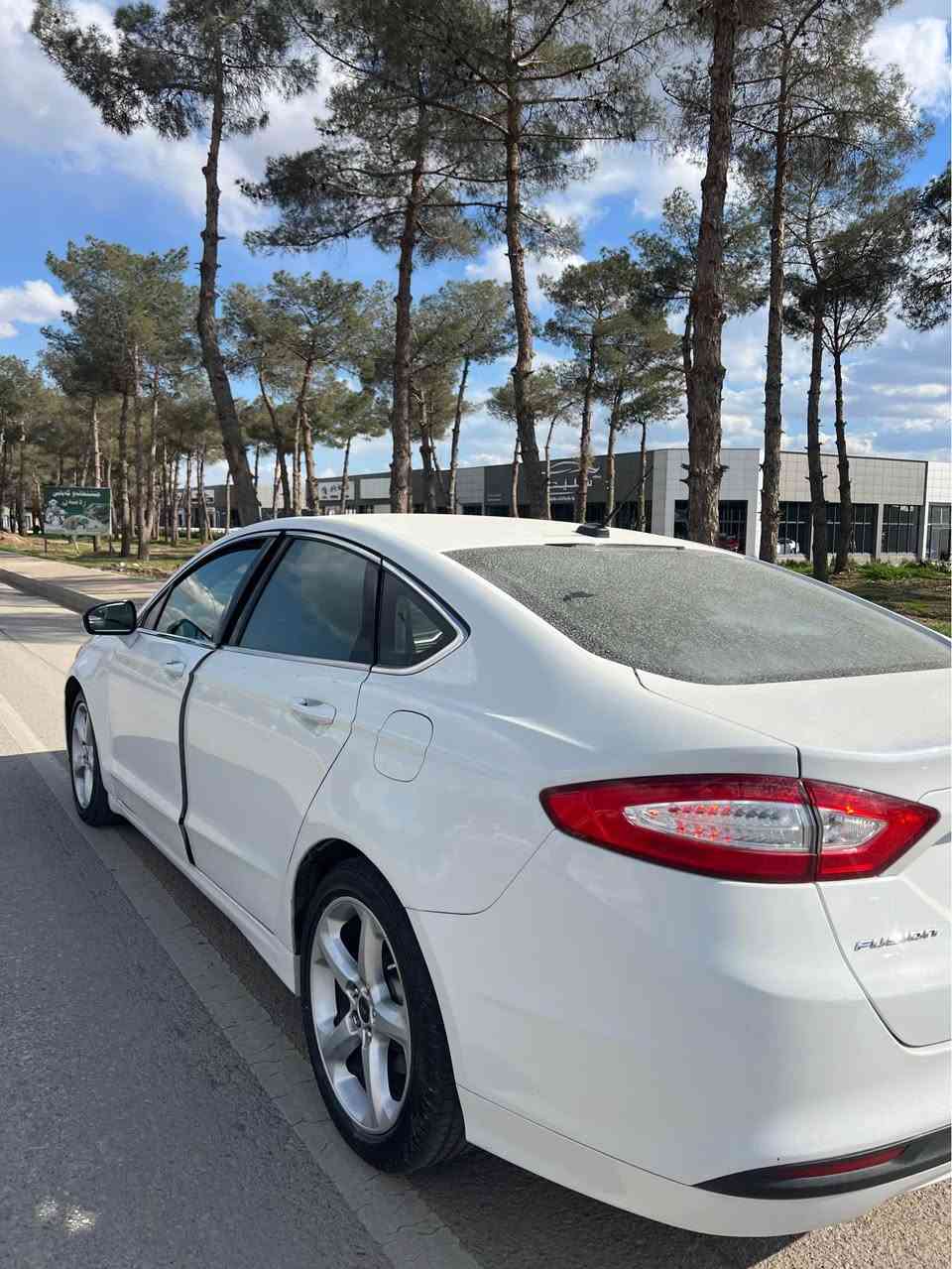 فۆرد فیوژن ۲٠۱٦ SE
مەکینە ۱٦ تۆربۆیە
سەیارەکە کوشن هیتەرو کوشن خەزن و جلدە
بلاجکتۆر و لایت لید و گلۆپی ژێر ئاوێنە و ئاوێنە هیتەر
٤ تایەی تازە و ٤ ویلی شەریکەی نیڤای لەژێرە
سەنەوی بەسەرچووە ئەو رەقەمەی لەگەڵ نیە
سەیارەکە ٥ گەڵا غەرامەی لەسەرە بۆت ئەگیرمەو
سۆنەریم داناوە جوان سەیری کە ئینجا تێل بکە
مەکینە و گێڕ و کارەبای بەشەرت تەنانەت ئاو و رۆنیش بەشەرت ئەیەمی سەیری نەکەیت
سەیارەکە هی مالی خۆمە و بۆ دۆست شیاوە

Wahts appe w viver lasar am raqamanaya
***********
*********** السليمانية, العراق
