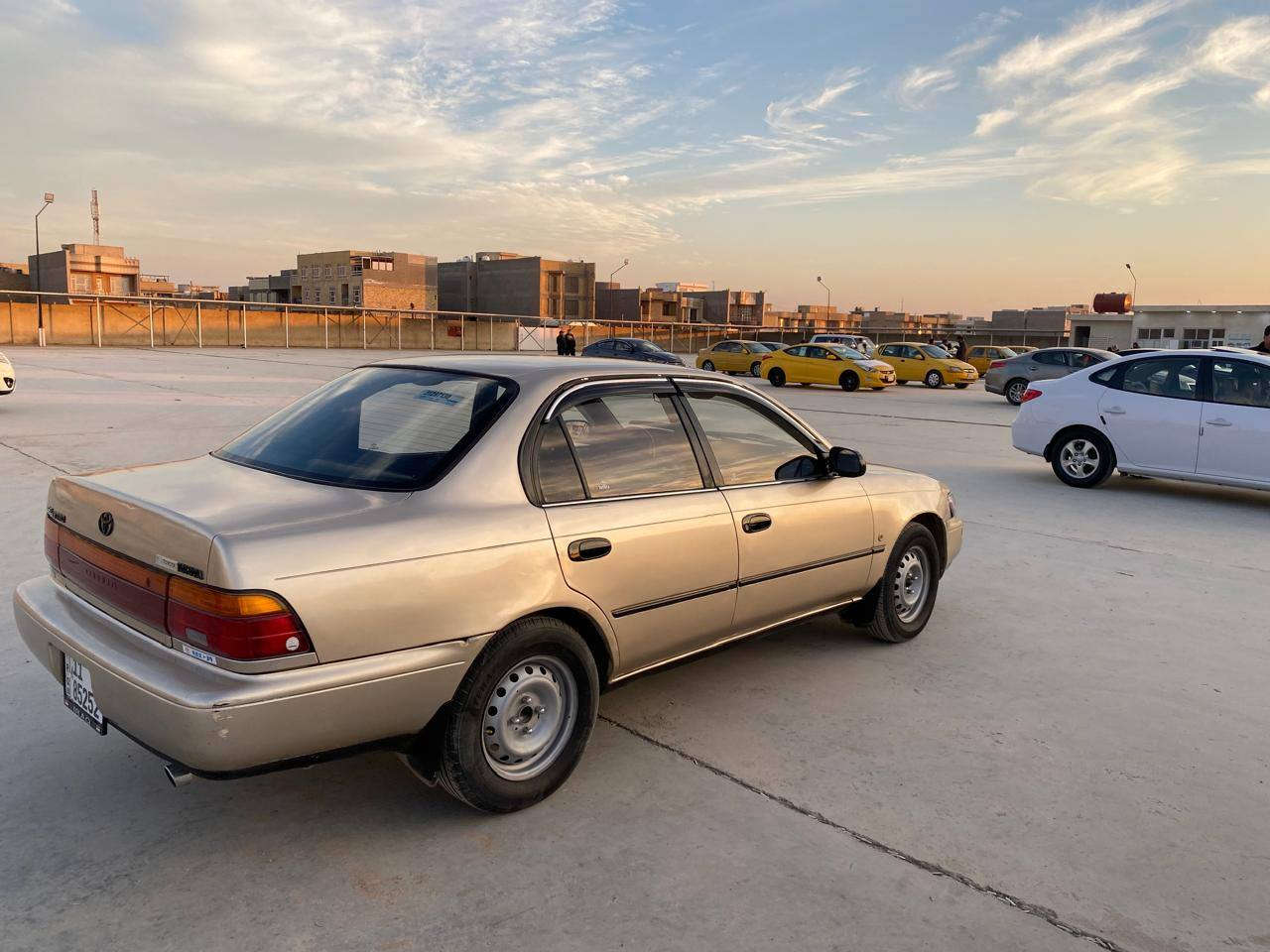 السلام عليكم كورلا 92 محور جاهزه منظومة تبريد وزنون وحداديه  ورقم بغداد دولي جاهزه مصبوغه عام مكانها الكوت السعر 65 وبيها مجال***********
