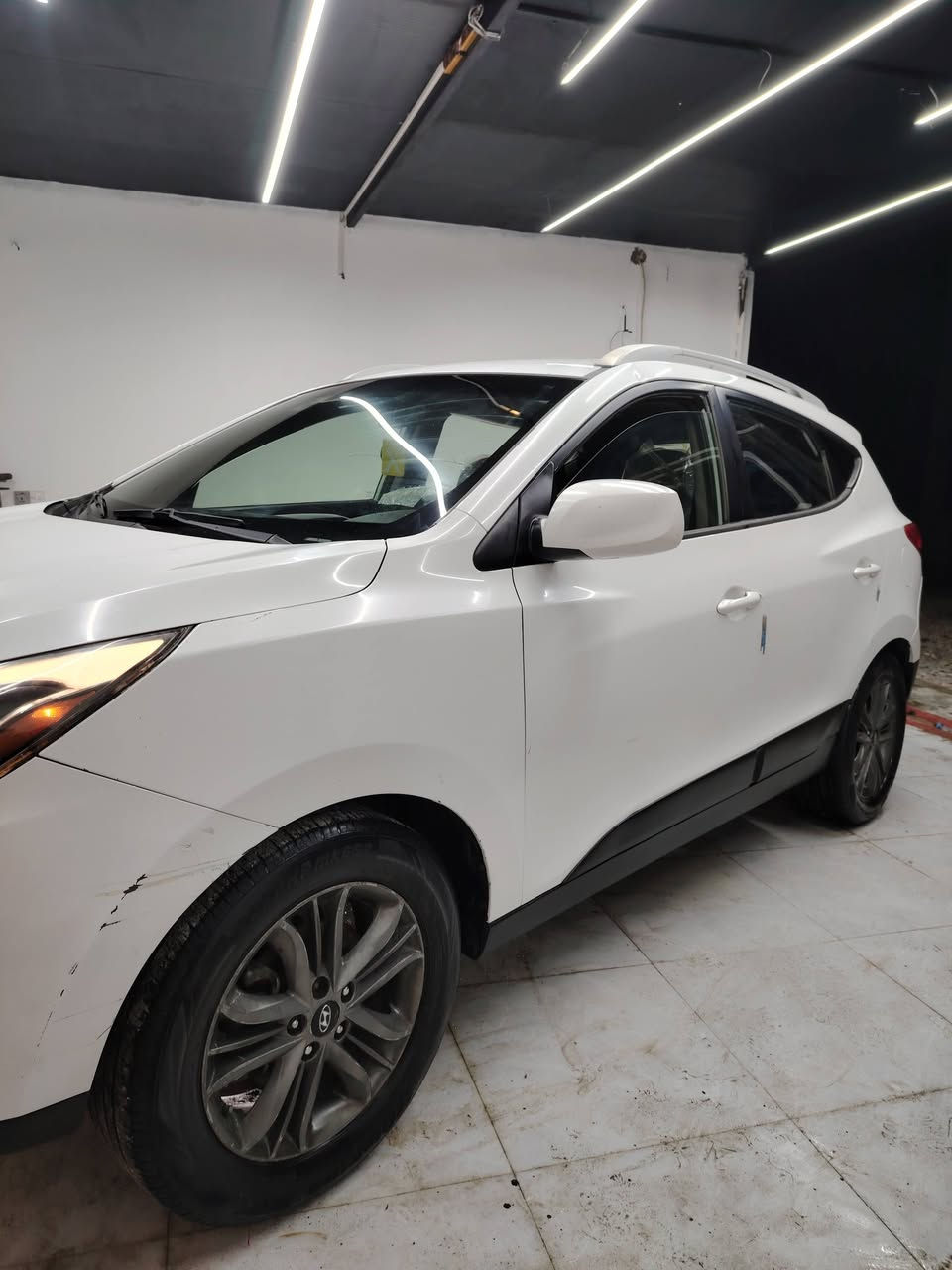 #محطـة_غسل_النخيل✅

- جانب من عملنا اليوم قبل وبعد العمل حمام سياره لأحد زبائننا 💫
- يتوفر بوليش وحمام  بشكل Vip جيب سيارتك وتستلم جاهز 📌
#ملاحظه_السياره_معروضه_للبيع🚸
- العزيزية - شارع الجديد مقابل زهره الخليج📍
#بإداره_ستار_علي ***********
