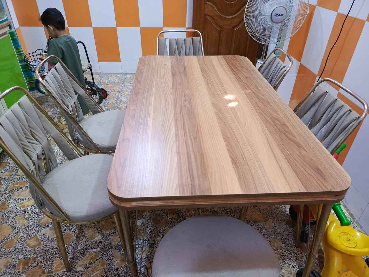 ميز طعام عدد الكراسي 6 السعر عل خاص


**إذا كنت صاحب هذا الإعلان وتريد حذفه لأي سبب، رجاءا أرسل رسالة إلى الدعم الفني**