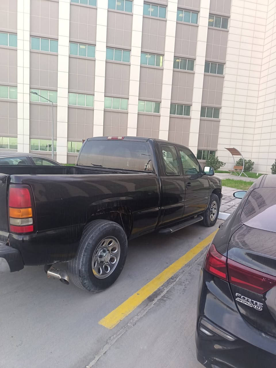 للبيع شوفر ليت الفينيه مكينه 5300 كير 700 كفاله عدا الصبغ بسمي تحويل سنويه وهزه رقم انكليزي دولي  استفسار ***********، '' '' '' السعر 95 بيه مجال قليل
