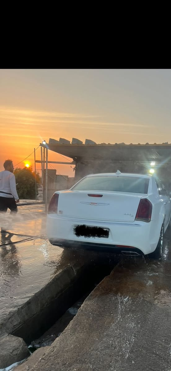 السلام عليكم 

اوباما 2016 وارد كندي ضرره في العراق
رقم اربيل سنويه جديده رقم جديد حداديه جديده
الحادث تبديل مدكر امامي+باب سايق+باب خلف سايق تعديل دوسه السايق بدون ارباك امامي 
سياره مواصفات C يعني فول 1/1
السعر 205. وبيها مجال 
رقم التليفون :***********  متوفر واتساب وشريحه
