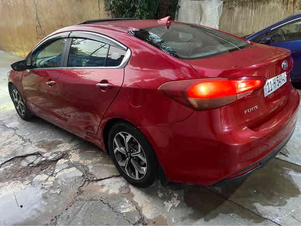 فورتي ٢٠١٨ فئة EX فول مواصفات امريكية لون احمر مميز رقم بغداد باسمي الرقم الانكليزي الجديد وهزة هم جديدة يعني عليك بس تنقل ملكية
محرك 2000 GDI كير AT
فتحة قمارة (سلايد) وبصمات (تشغيل وابواب وصندوق) نظام ترحيب بالمري عند الاقتراب ومري شفط وإشاير بالمري حساس للضوء العالي في المرآة الوسطية شاشة كبيرة لمس كاميرا خلفية كشنات جلد لونين احمر واسود تبريد شاشة وتحكم منفصل يمين ويسار وتبريد خلفي شاشة اعطال وحساس اعطال وبيها (3) وضعيات قيادة (اقتصادي واعتيادي ورياضي) وبيها تدفئة بالكشنات وتدفئة بالستيرن والصندوق ذكي ينفتح عند الاقتراب السيارة (5) ويل كب حتى السبير وبيها حاكية وبلوتوث (4 دسك بريك ABS

حادثها بامريكا جاملغ امامي ايمن (مبدل)
وبيها حادث بالعراق الجاملغ الخلفي الايسر ومصبوغ الباب الخلفي وياه عالواهس

السيارة بدون إيرباك وحاليا ماشية (136) الف كيلو مو ميل وقابل للزيادة

ملاحظة //
السيارة محركها بي تبخير بسيط بس من تجي انقصلك من سعرها (سعر محرك)

صور الحادث والسونار مرفقة بالمنشور

السيارة عارضها بسعر (135$) مكانها بغداد الفحامة قرب جزيرة بغداد السياحية

للتواصل (***********) متوفر ايضا على الواتساب بغداد
