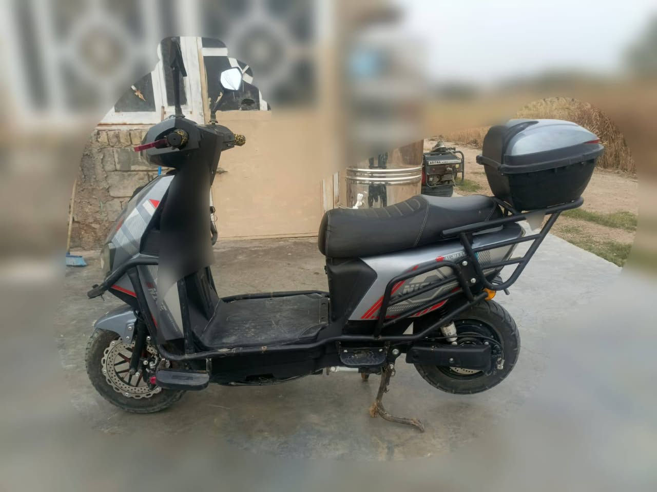 دراجه شحن 2025فول بطاريات مكان الدراجه الكرمه ***********
