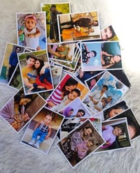 يوجد لدينا الطباعة على الاكواب والمداليات والكوشات وغيرها من الهدايا و...