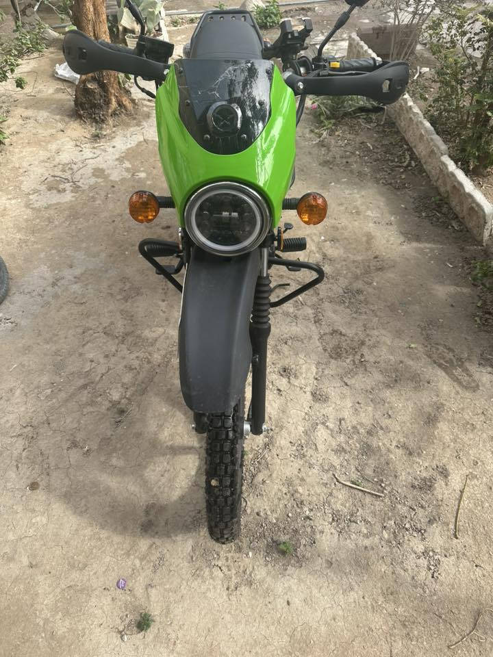 السلام عليكم
دراجة جديدة مامشتغلة دليفري البيع حادث بسيط في دواسة  ما رجل مابيه شي بس معوجه شوي تحويل ثاني يوم رقم نكليزي أربيل السعر 2500بيها مجال بسيط حق تحويل  المكان بغداد الجديدة  

الاستفسار والاتصال ***********
المراسلة واتساب ***********
