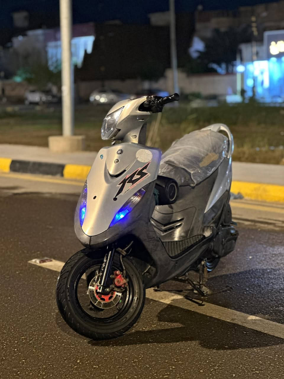 السلام عليكم دراجه لبيع بلاديه ختم واحد ويه لمكينه دراجه رمبه وشراي  يتصل على رقم *********** مكلف ب نشر عنوان واسط العزيزيه
