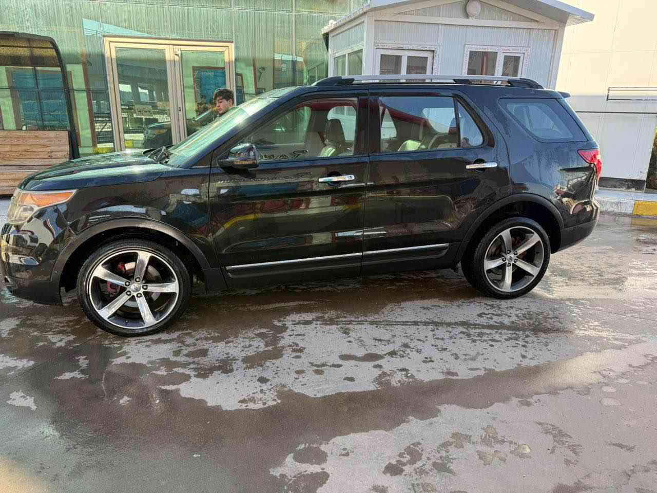 مواصفات بصمه بانوراما ويل كورم اي بي اس قفل مركزي رقم أربيل تحكم استرن مثبت سرعة تبريد تدفئه سنويه بسمي دفتر بانزين بي سيارة بسمي فول بس مو دفع رباعي 
*********** كركوك, العراق
