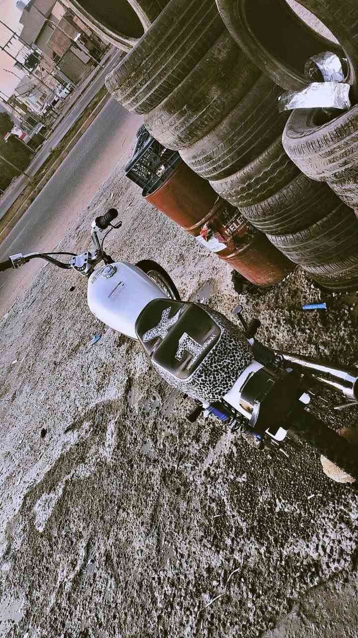 اربعه كير ٢١ كلك الدراجه خير من الله الله شاهد بس بيه جبنه ماكنيت شوفت عينك النضافه فول و شرط اسويلك مكاتبه سرقه السعر عل واتساب ***********
