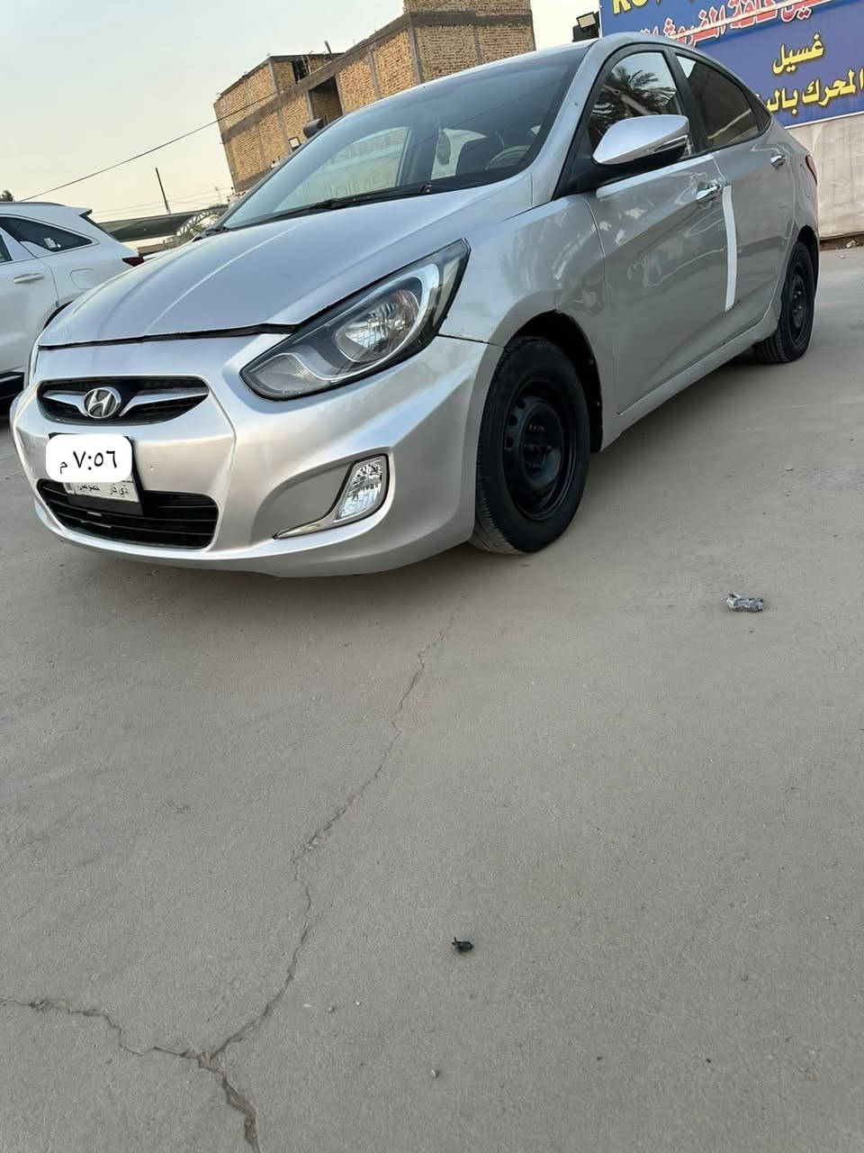 اكسنت خليجي موديل ٢٠١٤ رقم ذيقار بأسمي تحويل مباشر  مكينه ١٦٠٠ قطرتين دوش تبريد ثلج
____________ السعر ٦٩ جوه السوك متوازي ع بيع
شواصي تكم قماره حوض لغد كله كفاله فقط رش الخليج ٤ قطع  (كير مكينه مكفولات )
العنون الديوانيه مركز ***********
