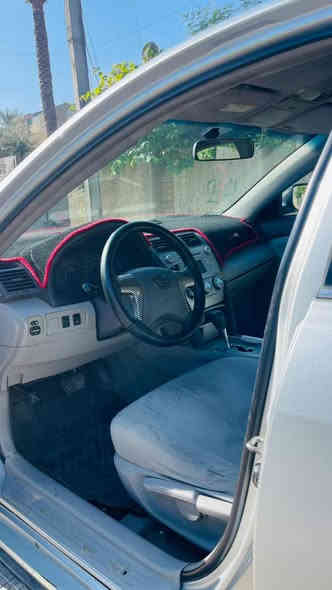 السلام عليكم 
للبيع….
كامري (خليجي ) gl 
2008 
محرك كير مكفول 
تبريد قطعتين
ماشيه ٢٢٠ الف كيلو 
صبغ قطعتين : جاملغ خلفي عكس السايق 
وبنيد. مصبوغ وبي جراد 
رقم بغداد 
سعرها ١٠٤
مكانها : بغداد / العامريه 
هـ ***********
