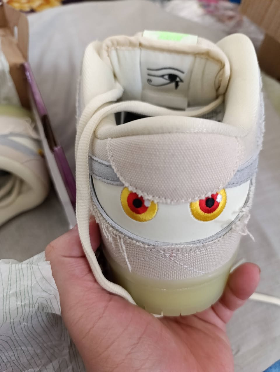 حذاء نايك اصلي اصلي
للبيع السعر 50 مع التوصيل 
قياس 45 
قطعة راقية و غالية برة جدا


**إذا كنت صاحب هذا الإعلان وتريد حذفه لأي سبب، رجاءا أرسل رسالة إلى الدعم الفني**