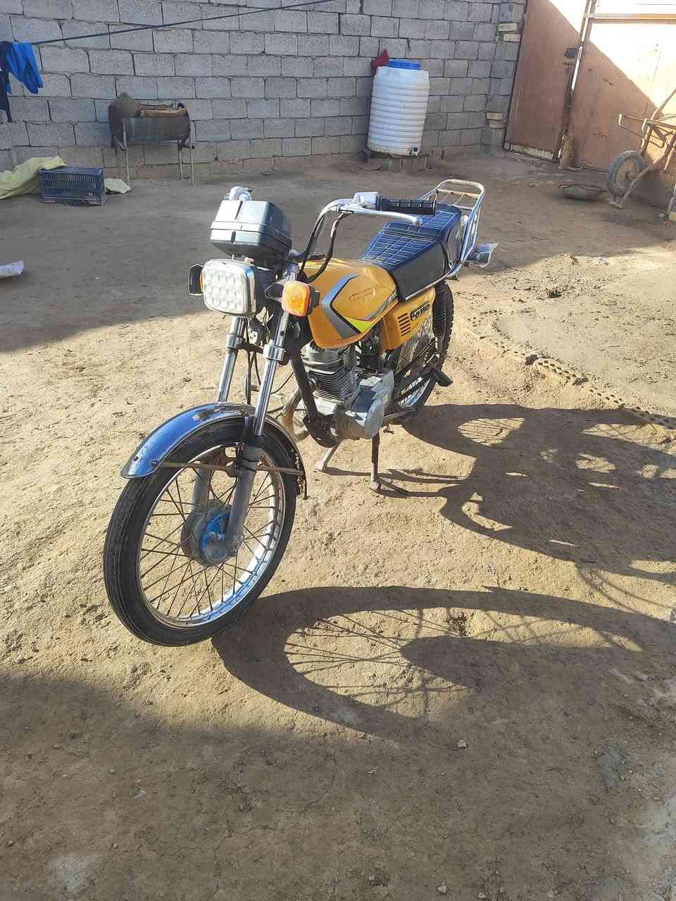 دراجه للبيع 4 كير موديل 19 بغداد النهروان شارع المستشفى  نتصل***********
