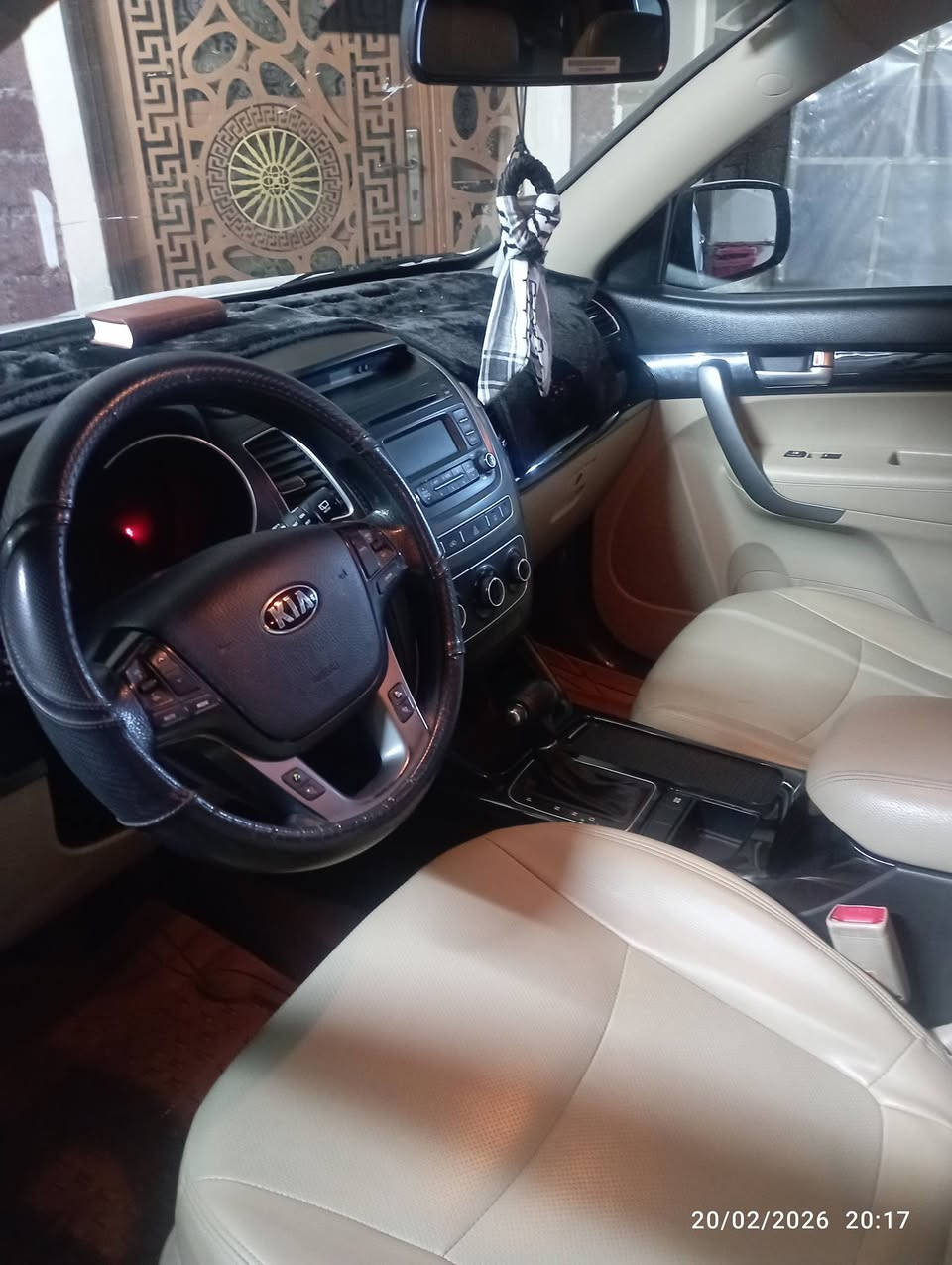 سلام عليكم سورنتو 14 كفاله عامه من صبغ حته دعاميات ماشيه 90 حقيقي  سياره فورويل  7راكب  مكينه 6 مكان بغداد ***********
