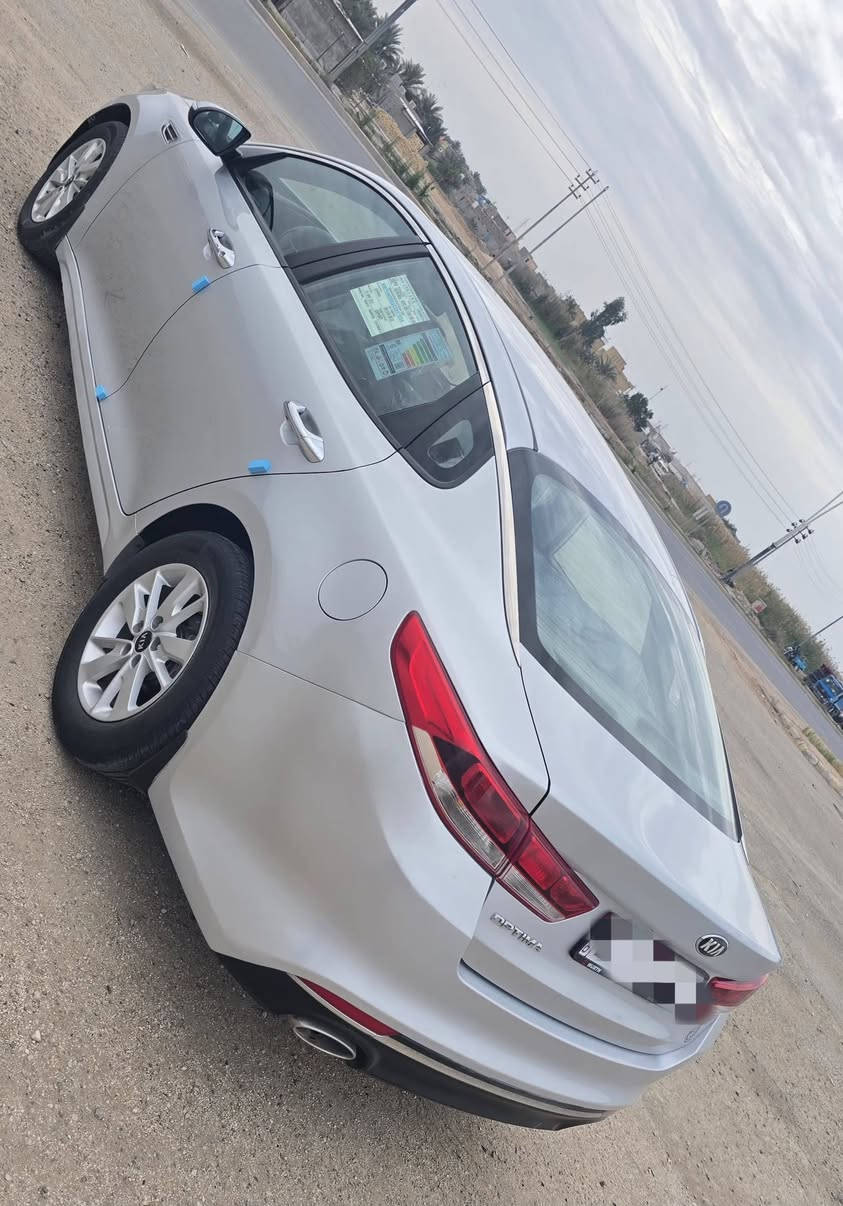 السلام عليكم  الى عشاق الجديد اللوك أخت الزيرو 
كيه وابتيما 2017 وراد خليجي كفاله عامه ضربه صبغ تبديل فتح بارد السونار بالمشوررقم ذي قار تحويل مباشر مكينه 2400 دوش لاتنقيص لاتبخير لاصوت كير حداديه تبريد تدفئه كهربائيات دواخل وضع الشركه 💯 استخدام شخصي ماشيه 140كيلو متر مواصفات نص فول شاشه +فول تحكم ستيرن+تبريد قطعتين+اشاره بالمرايه+دبل كزوز+شفتات ستيرن+مرايات شفط+بصمة جنطه+ويل كب أصلي+منظومة زنون بلاد+مانع نزلاق+ثلاثة انظمة قياده+ مضخم صوت+ دواخل لونين+مثبت سرعة+ يدات نيكل
العنوان الناصريه مركز  السعر 158 جوى السوك بيع مستعجل سياره جاهزه على وضع الشركه الاتصال
***********
***********
