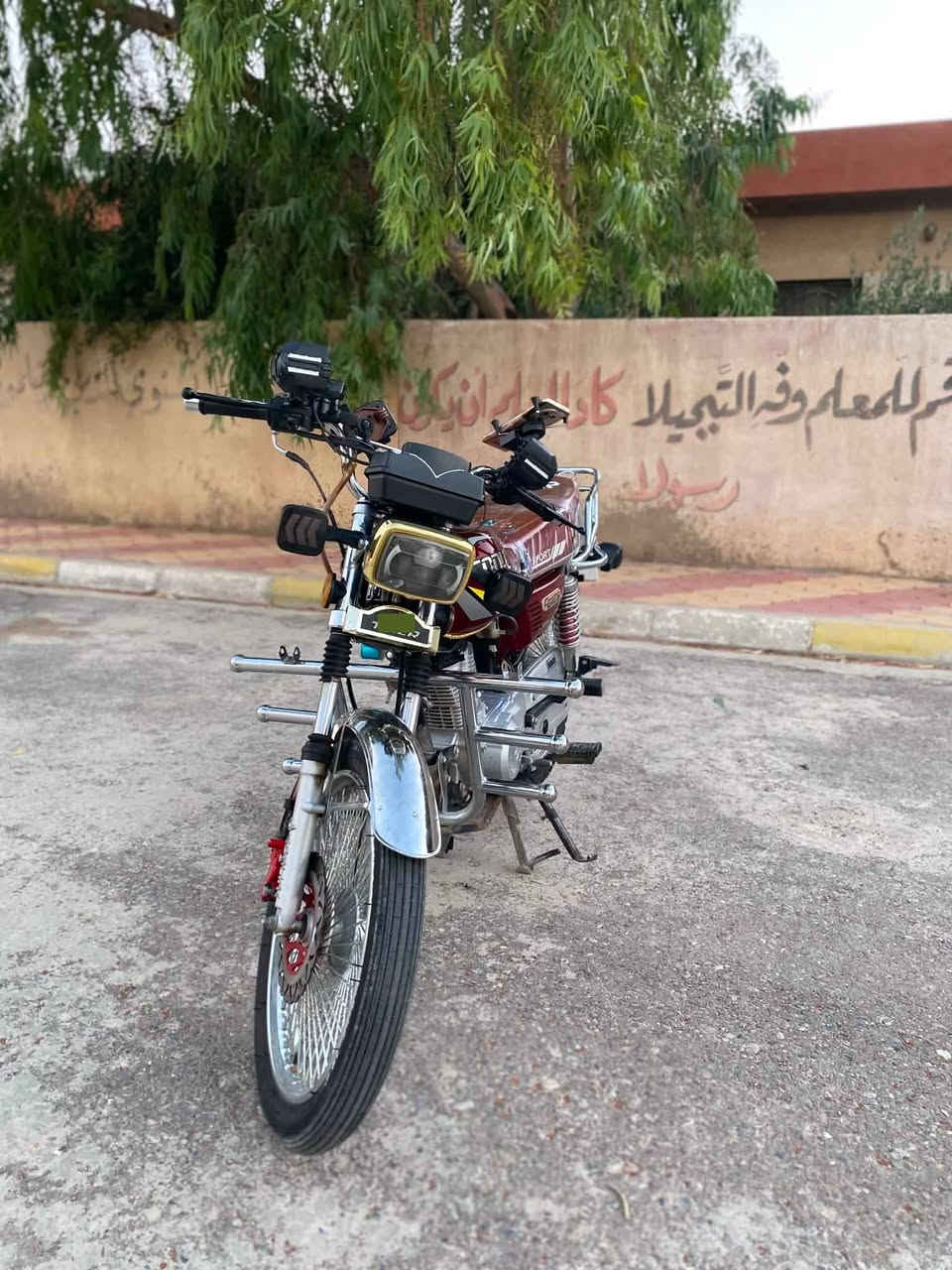 سلام عليكم  ماطور سولنك للبيع 2024 ماطور خير من الله لا صرف لا نفخ محرك وضع شركه برغي ما مفتوح منها كهربايئات كلها شغاله الماطور ما يحتاجله اي صرف 
راسلني خاص 
او واتساب ***********
