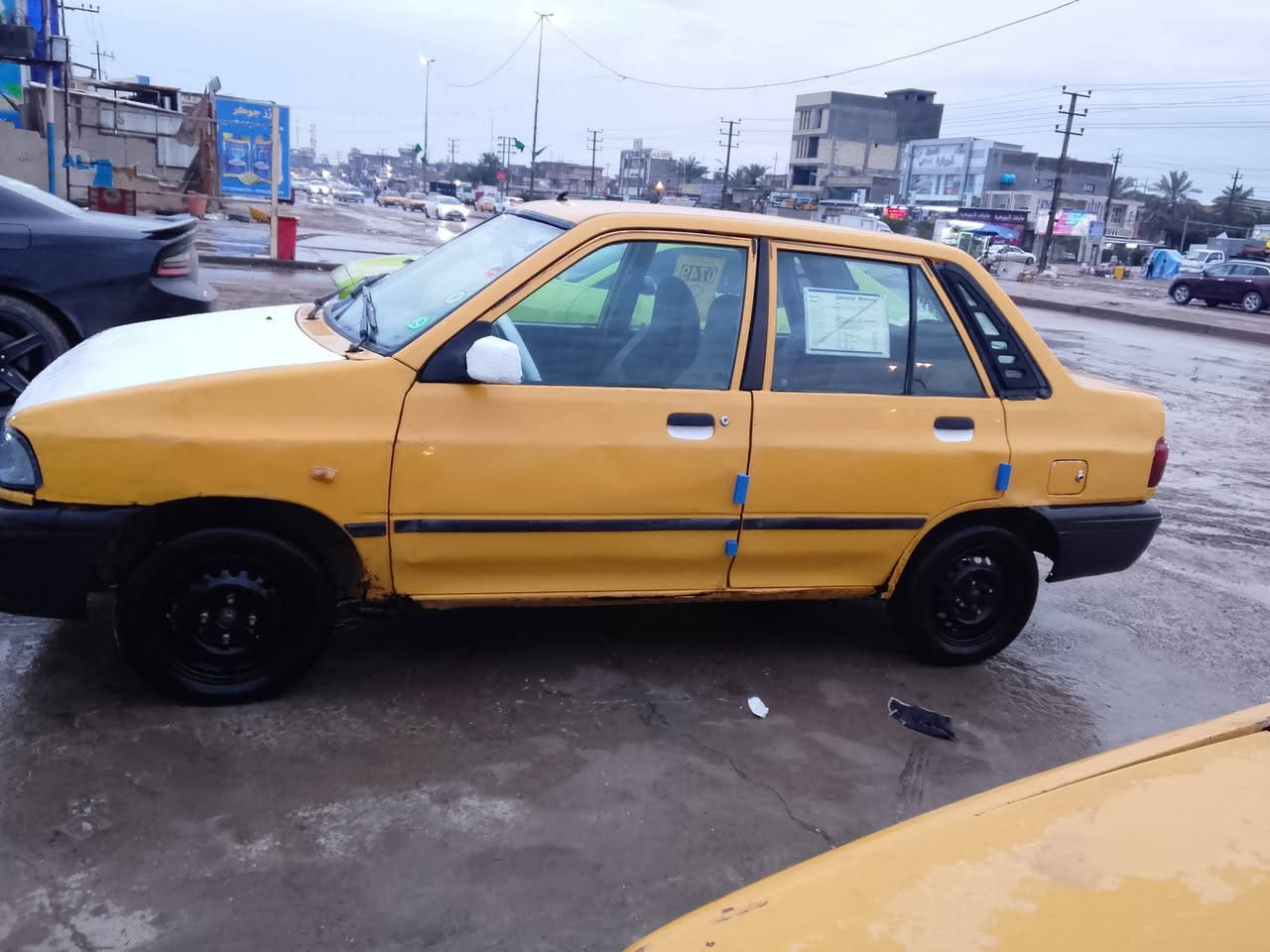 سلام عليكم سياره سايبا موديل 12 رقم بغداد صدام بدون تحويل بدون تحويل سياره حلوه مال  شغل كير مكينه خير من الله كشرهه حلو سعرهه مال بيع 900الف مكاني بغداد الزعفرانية رقم ***********
