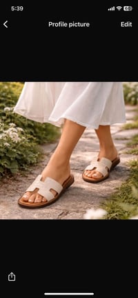 ملابس • كل قطعتين • توصيل مجاني