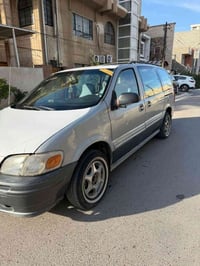 � للبيع – أولدزموبيل موديل 2000 (ملكي) 🔷  🚗 المواصفات:   • 6 راكب – مل...