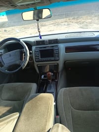 ملكه • موديل ٩٩ • رقم انكليزي