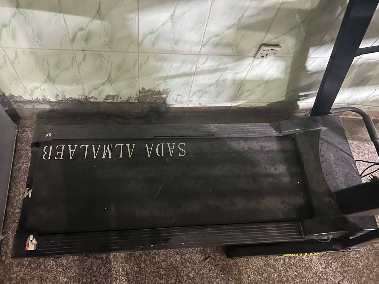 جهاز جري جديد مستخدم شي بصيط يتحمل وزن 300كيلو سعره 450بي مجال شي بصيط مكان بغداد  ***********
