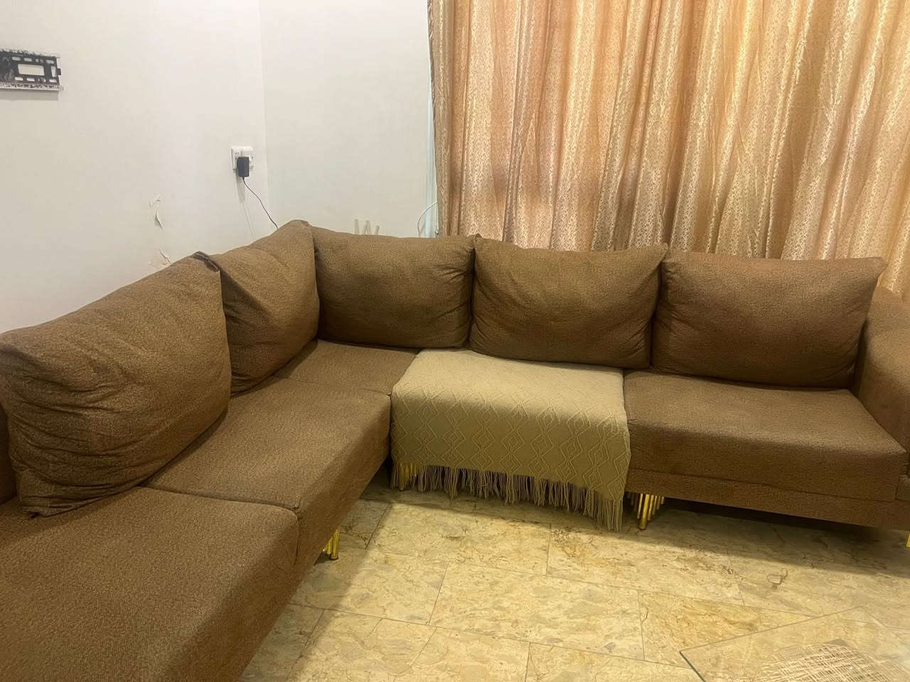 السلام عليكم كورنر تركي  درجة اولى للبيع بي ضرر بسيط اريده ب150 الف بي مجال  مكان بغداد


**إذا كنت صاحب هذا الإعلان وتريد حذفه لأي سبب، رجاءا أرسل رسالة إلى الدعم الفني**