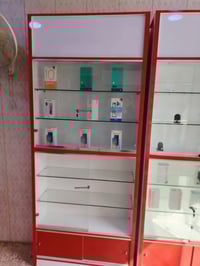 فاترينه عدد أربعه للبيع 07826335600