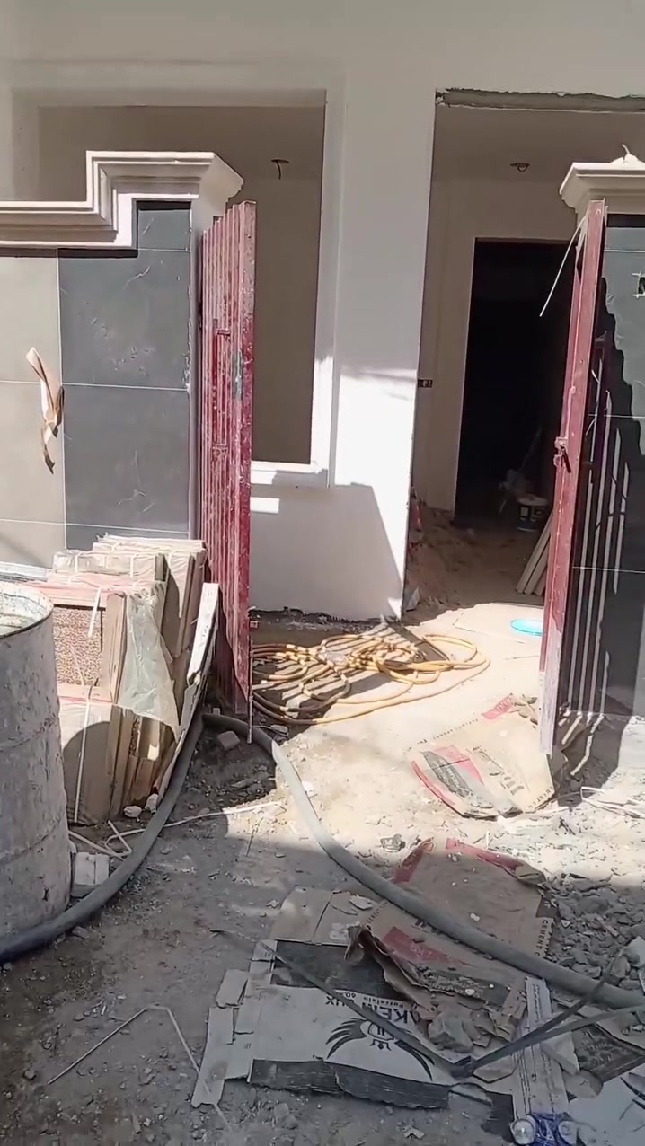 مساحه ٦٠ متر ٢ نوم وحده جوه وثانيه فوك
بناء طابوك شغل درجه اولى 
منطقة الدوانم الشرطه الخامسة
الاستفسار ***********
