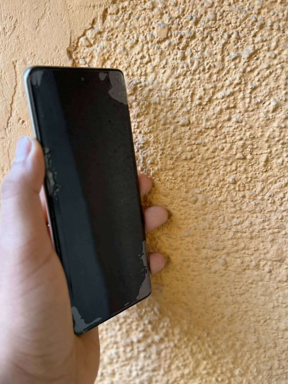 هونر X9b  للبيع جهاز جديد استخدام بيت  ما مبدل بي اي شي بلادي كلش نظيف الجهاز ويا ملحقاته من الشاحنه لاصليه سعره 285وبيه مجال فقط مكان نجف ***********
