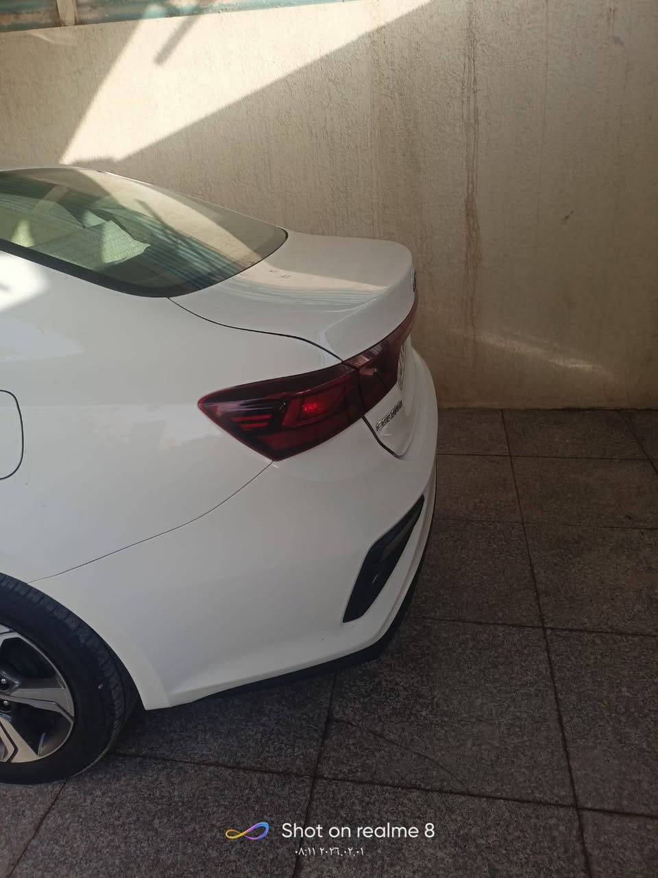 مكلف بالنشر 
السلام عليكم سيراتو موديل 2021 نص فول تحويل ثاني يوم سنوية بأسمي ماشيه 52 سيارة كلش جديد على وضع الشركة مكفولة ماعدى شخط بالباب بسيط جدا مسوي بارد السعر 163 مداور بنفس اليوم صفر غرامات مكانه السماوه
***********
