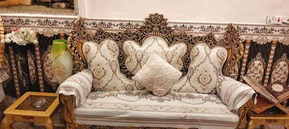 سلام عليكم تخم ملكي للبيع10مقاعد
دوشمه نضيفه نضافه90/100  السعر600وبي مجال العنوان الدوره أبو دشير
واتساب فقط***********
