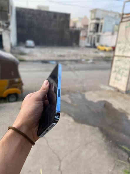 السلام عليكم

بطاريه 100 معلايه بس انسه شي اسمه صرف إذا مو يوم كامل يرجع

ايفون 13 برو ماكس ذاكره 256

نضافه 💯/ 💯  شخط مابي 

السعر 650 وبي مجال

مكاني ديالى بعقوبه

***********
