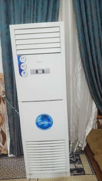 سبلت للبيع نوع ميديا 3 طن حالين مفتوح والغاز مقفول نضيف السعر 550 مكان...