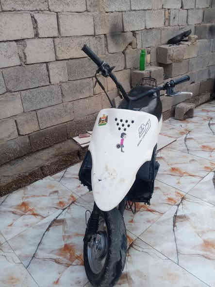 سلام عليكم دراجه 9 لبيع نضيفه عوزه بس عقل لسعر125وبيه مجال الطيبين ***********
