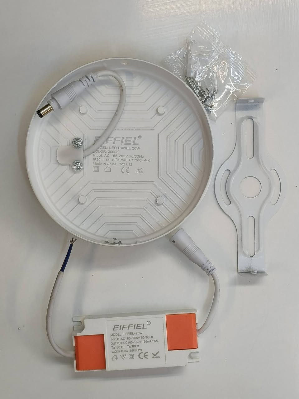 ✨ تريد إنارة قوية وأنيقة بنفس الوقت؟

💡 بانل LED دائري 20 واط
إضاءة ناعمة بدون تعب للعين 👌

🔥 متوفر لونين:
❄️ أبيض قوي
🌙 أبيض دافئ

⚡ توفير عالي بالكهرباء
🔧 سهل التركيب
🏠 مناسب للبيت والمحلات

📍 متوفر الآن في معرض عامر الأمانة
📞 للحجز والاستفسار راسلنا خاص

لا تضيع الفرصة 😉


**إذا كنت صاحب هذا الإعلان وتريد حذفه لأي سبب، رجاءا أرسل رسالة إلى الدعم الفني**