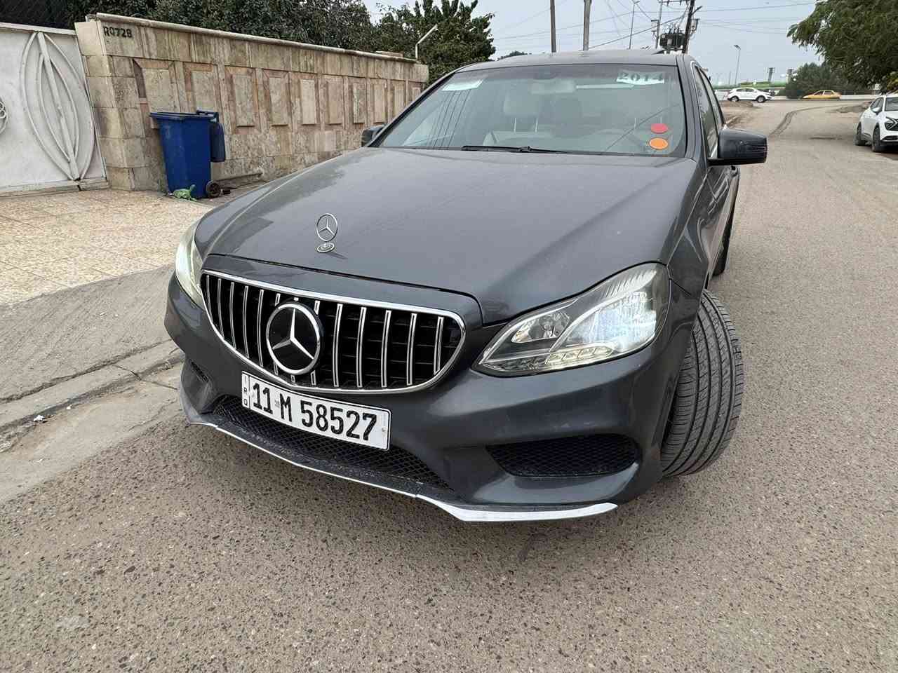 للبيع مارسيدس 

الفئه E350

وارد امريكي 

موديل 14

السياره داخله للعراق كلين تايتل هنا صار بيه جاملغ وبنيد بدون دواخل 

السياره فوول مواصفات 

ولون حلوو 

محرك 6 سلندر 

السياره بنيد وجاملغ 

السونار مع المنشور 

بدون دواخل 

رقم بغداد تحويل مباشر

السعر ب188$ ورقه وبيه مجال بسيط

مكان السياره بغداد تحويل مباشر

السياره جاهزه وفوول مواصفات

ميحتاج اكتب مواصفاته 

والسياره غنيه عن التعريف

 والسونار مع المنشور

واي استفسار اني حاضر

***********

***********

( محمد الصعب )
