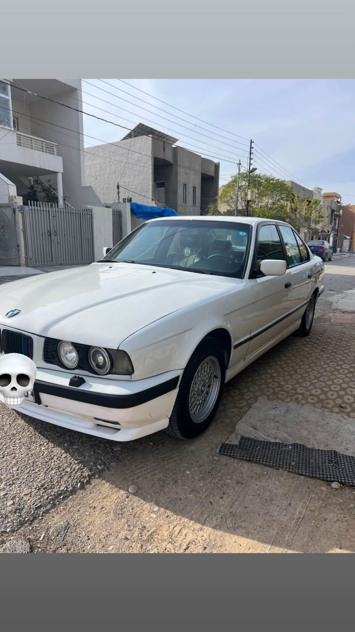 BMW525

BMW 1991 فول مواسەفات
گێڕ عادی تەبرید مەکینە٥۲٥
سەنەوی تا ۲٠۳٠ نوێیە 
 تحویل و بەناوکردن بە شەرت
سەیارەکە عامە بۆ جوانی  
٤ تایە نوێیە 
سەیارەکە نمونەیە لە جوانی 
سلایت فول گێڕ حادی
داخلی نوێ
شوێن هەولێر
***********واتساپ

سعر 62$ مەجال أربيل, العراق
