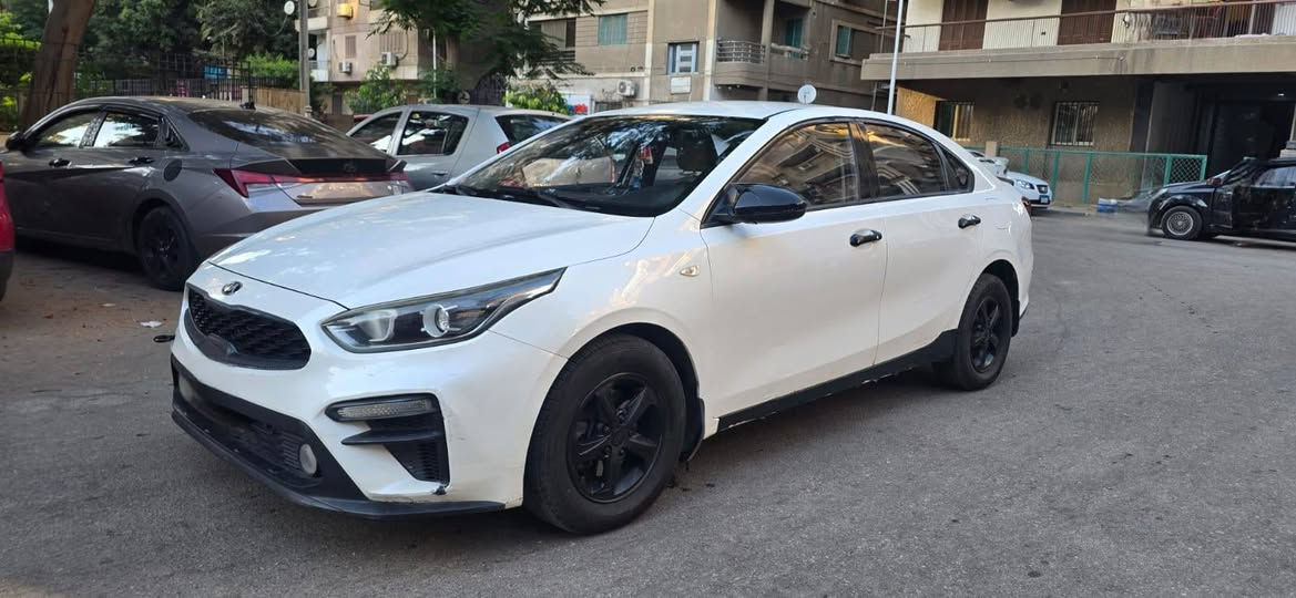 الماركة:كيا
الموديل:جراند سيراتو 2019
الفئه:الثانيه خليجي
حالة الدهان:فبريكا بالكامل ماعدا علبتين
حالة الدواخل:زيرو
عداد: 130
الماتور والفتيس زيرو صيانات منتظمه 
الرخصه:سنتين
السعر:👌💥
ما تنساش تتبعنا و لو عندك عربيه للبيع ما تترددش تبعتلنا البيع في أسرع وقت 
https://wa.me/201118061200
Top Car-توب كار


**إذا كنت صاحب هذا الإعلان وتريد حذفه لأي سبب، رجاءا أرسل رسالة إلى الدعم الفني**