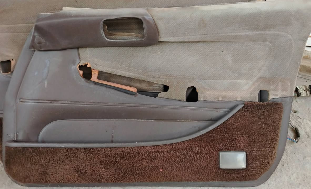 اخوان ابطاين كرسته كصيف للبيع كاملات مع دعاميه خلفيه نظيفه للبيع كلهن ب 200
***********
***********
