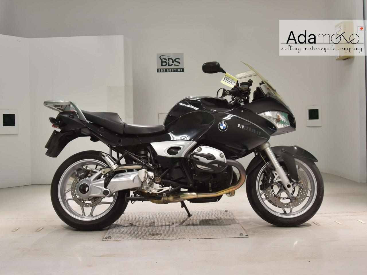 السلام عليكم BMW ST 1200 2008حلوةونضيفة مال مزاد مطلو 27 وبيهة مجال الشراي يخابر ويدلل عنواني بغداد بوب الشام ***********
