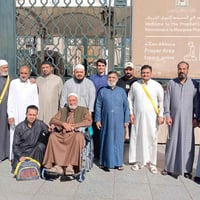 معتمرون شركة بشائر الحرمين في ضيافة النبي ﷺ زيارةٌ عامرةٌ بالسكينة وال...