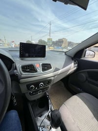 رينو موديل 12 سياره على وضع شركه  معروضه 75 وبيها مجال مراوس ترهم حسب ...