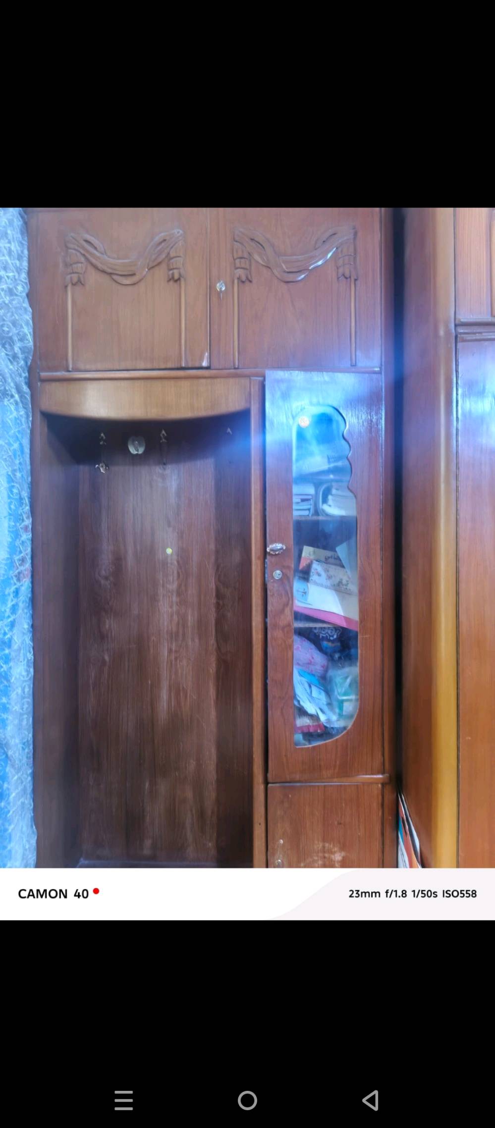 تخم 10 مقاعد نضافه 80% السعر 250 الف والغرفه اخشاب تجي وتشوف حسب القناعه السعر 550 مكاني النجف حي المكرمه 