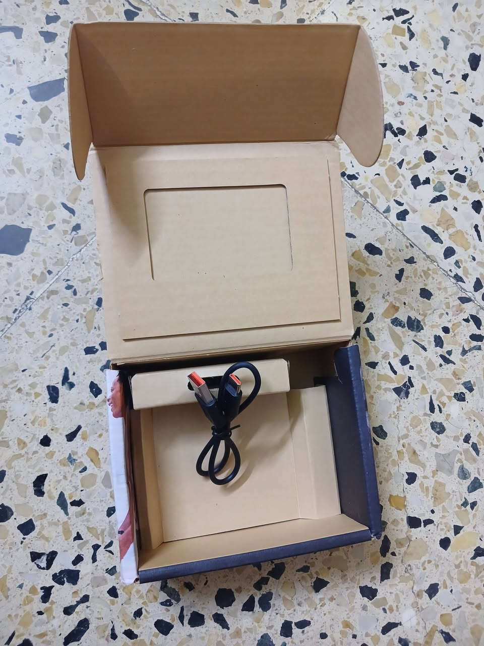 جي بي ال گو فور
jbl go 4
السعر ٤٥ الف مع التوصيل االمجاني لكافة محافظات العراق


**إذا كنت صاحب هذا الإعلان وتريد حذفه لأي سبب، رجاءا أرسل رسالة إلى الدعم الفني**