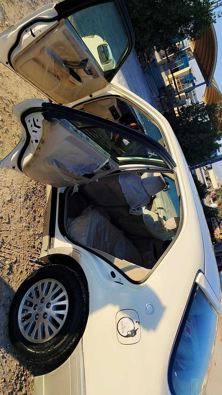 سلام عليكم  ملكه البيع ومراوس ادوات كصه قماره فقط  موديل 2001 دكمتين برده خلفيه كهربائيات كلها شغاله مكفوله من الضربه تدفئه تبريد شغاله كشنات كهربائي مثبت سرعه لايت زنون. السعر 40 المكان نجف رقم 📱  ***********
